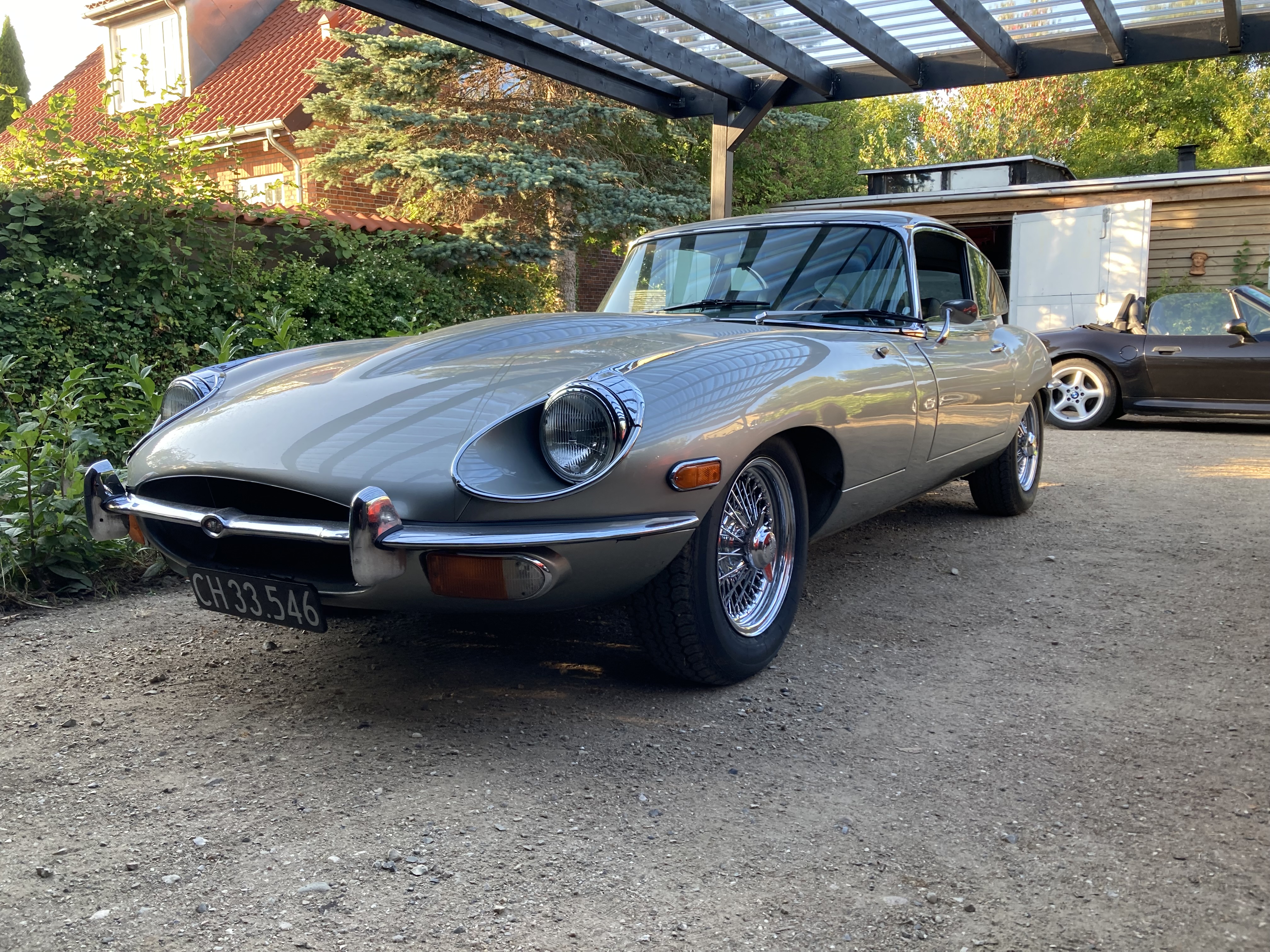 Jaguar SII FHC 2+2 1969